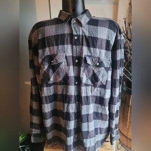 Mountain Ridge Black and Grey Plaid Check Button Up Shirt XL